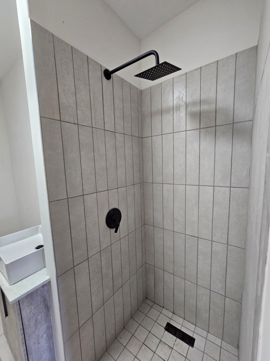 To Let 2 Bedroom Property for Rent in Cashan North West